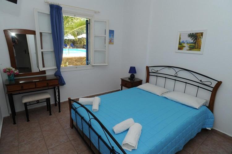 Tinos Apartments Zalonis Agios Ioannis  Bagian luar foto